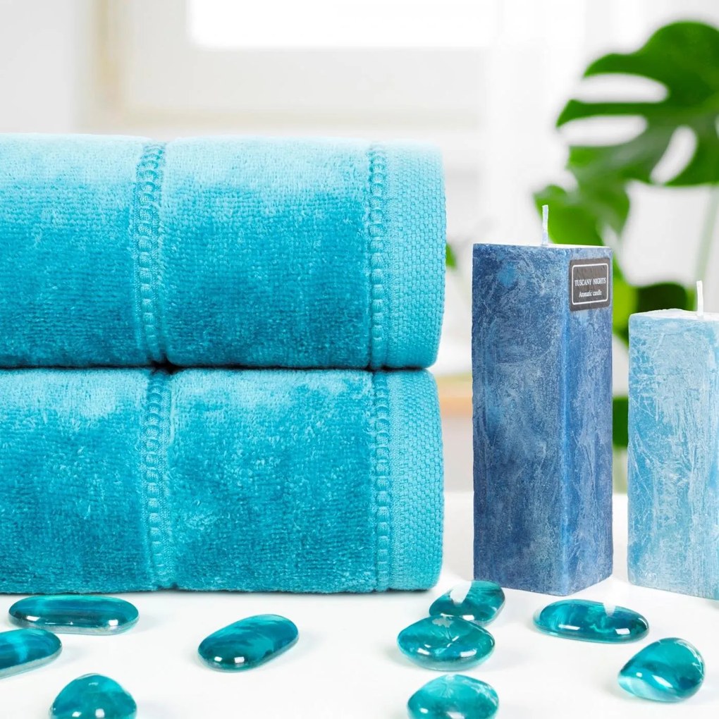 BAVLNENÝ UTERÁK MARI11 70X140 CM ZELENÁ