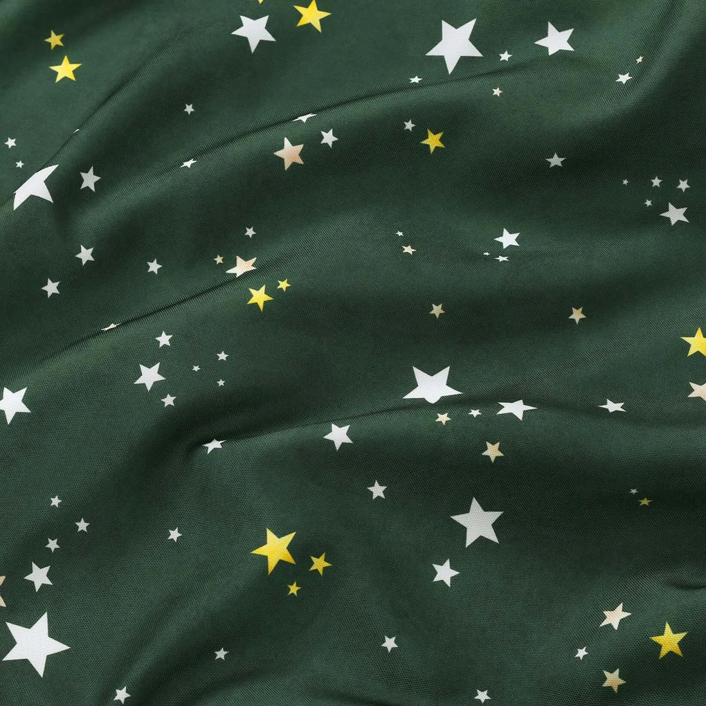 Goldea vianočný okrúhly teflónový obrus - hviezdičky na zelenej Ø 160 cm