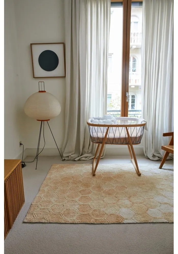 Okrovožltý prateľný ručne tkaný bavlnený koberec 140x200 cm Sweet Honey – Lorena Canals