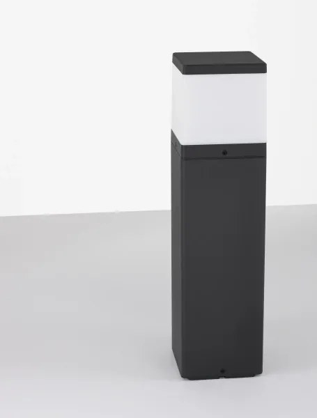 Vonkajšia záhradná lampa Ferron A 13 tmavo sivé