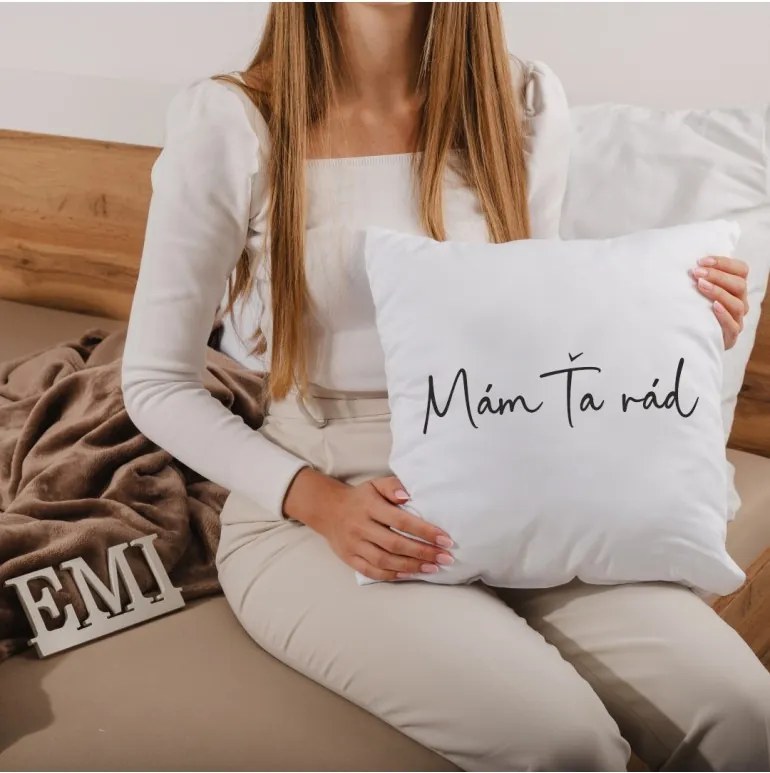 Dekoratívny vankúš Mám Ťa rád 40x40 cm EMI