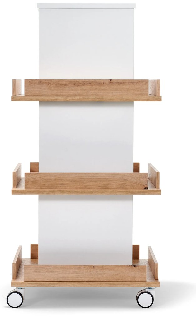 Police s úložným priestorom