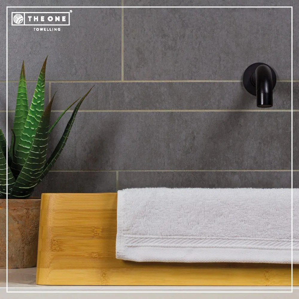 The One Towelling® Malý uterák Organic 30x50 - Antracit | 30 x 50 cm