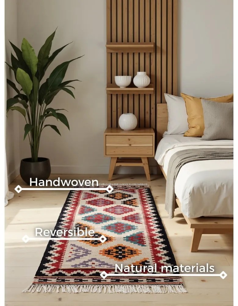 Červený obojstranný ručne tkaný vlnený behúň 60x190 cm Kamal Kian – Nouristan