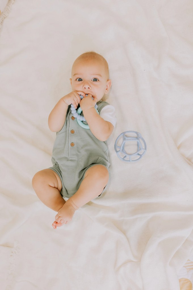 Hryzadielko Slnko, mätové/modré