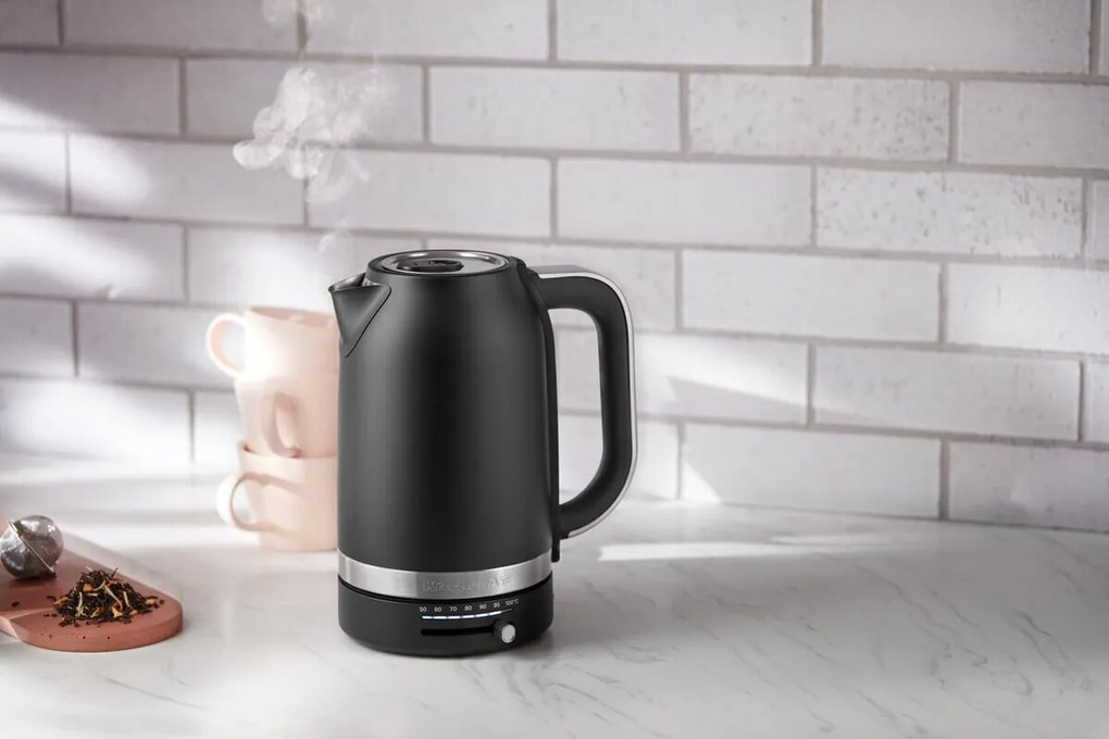 Rýchlovarná kanvica KitchenAid s reguláciou teploty 1,7 l strieborná