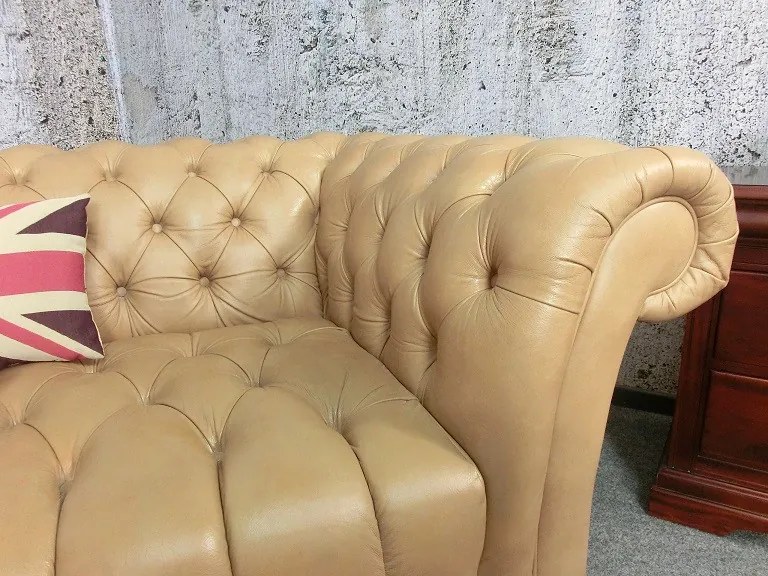 (2560) CANYON Chesterfield luxusná kožená pohovka cappuccino