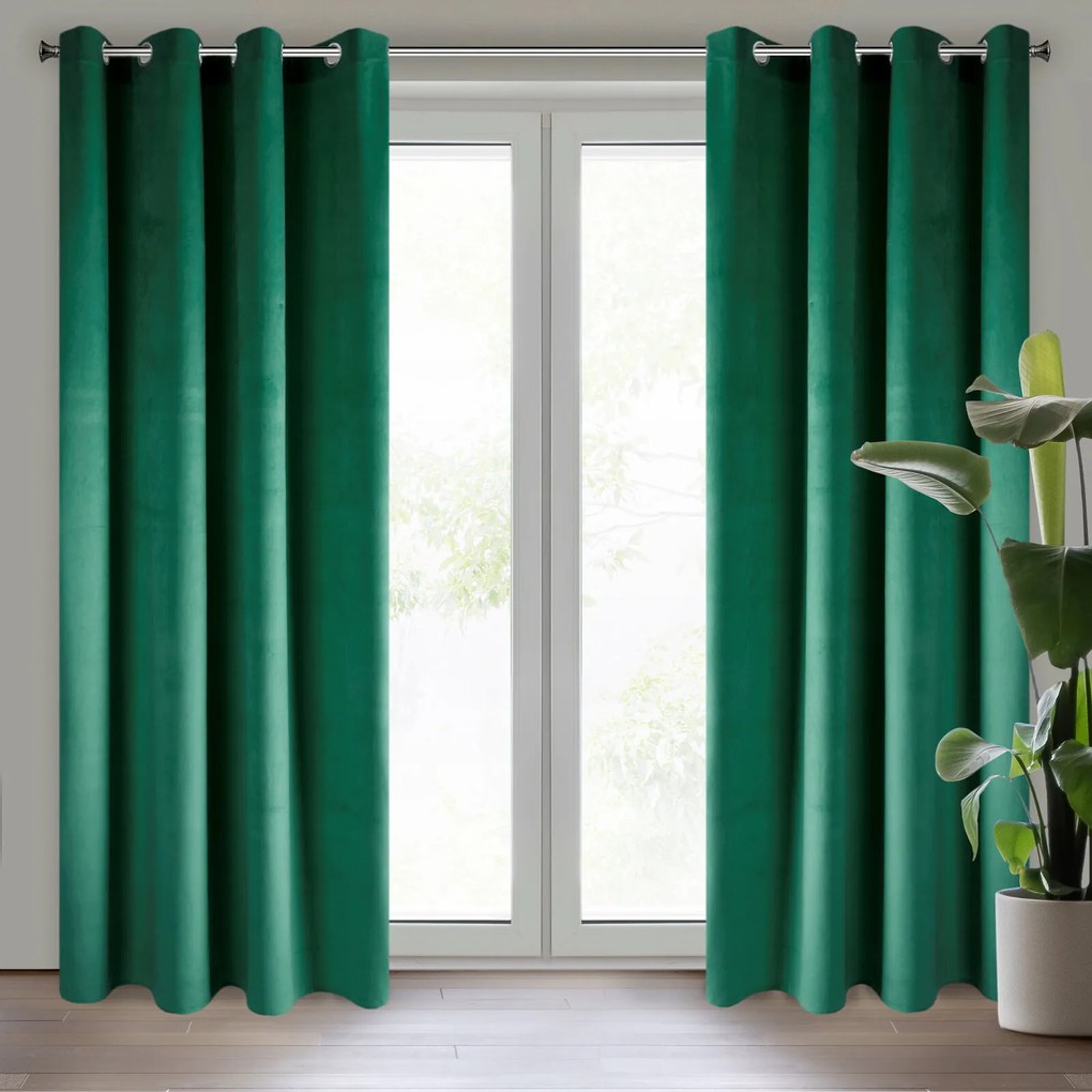 ZATEMŇOVACÍ ZÁVES NA KRÚŽKOCH PIERRE 140X250 CM TMAVOZELENÁ