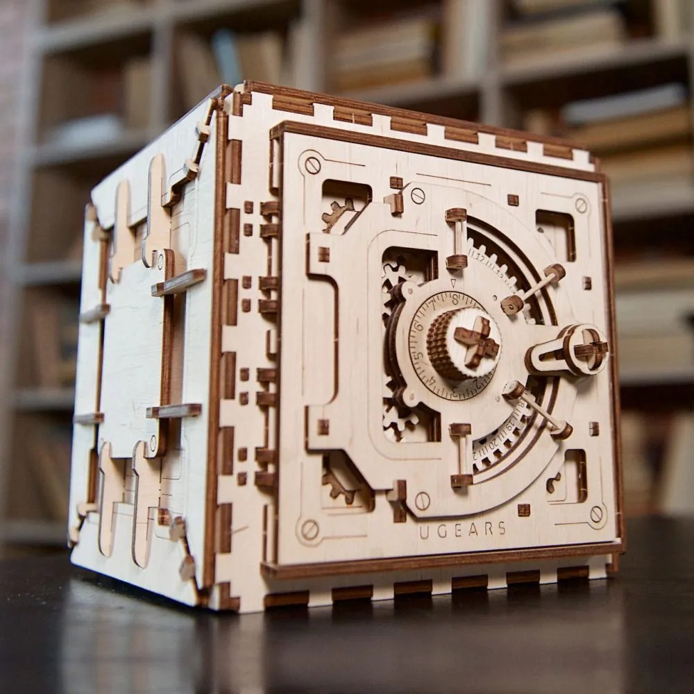 Ugears 3D puzzle Trezor 179 ks