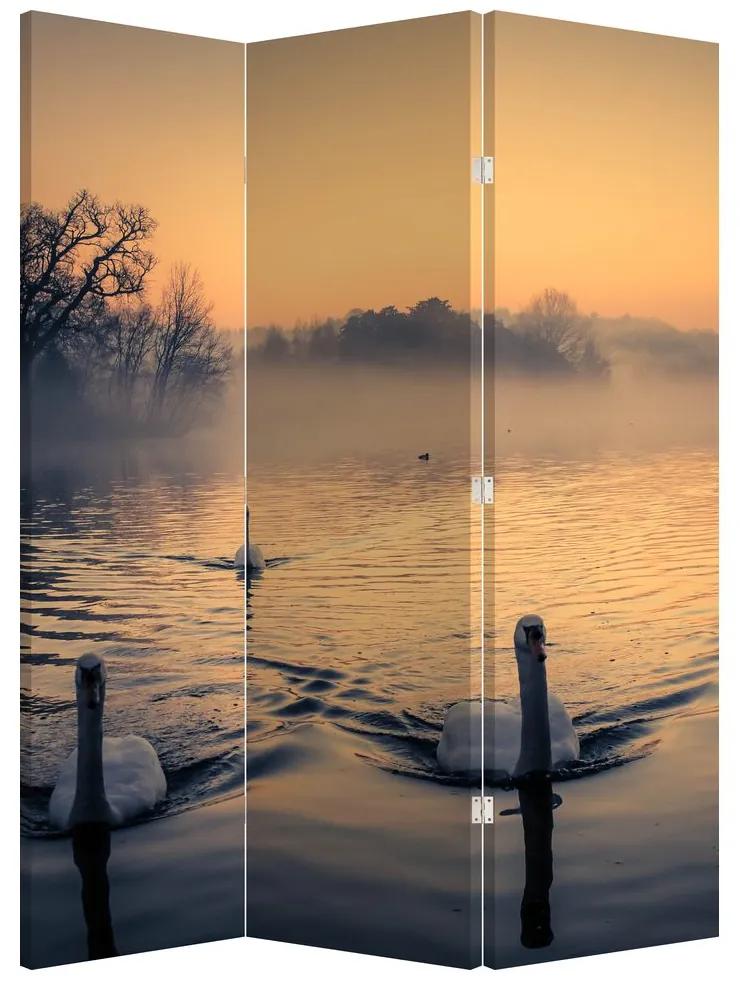 Paraván - Labute na vode v hmle (126x170 cm)
