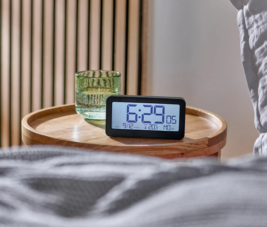 Digitálny LCD budík riadený rádiovým signálom