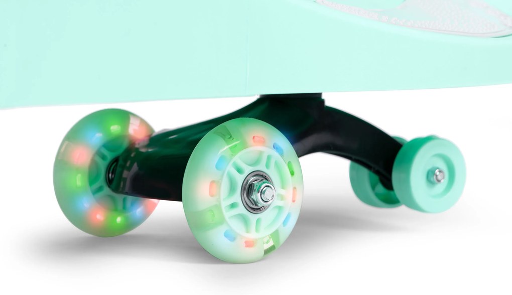 Detské odrážadlo s LED kolesami, zelené, ECOTOYS