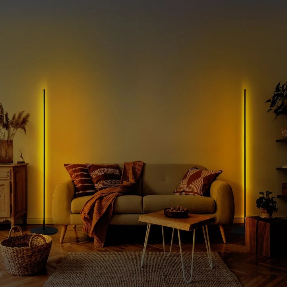 Čierna LED stojacia lampa (výška 153 cm) Only – Opviq lights