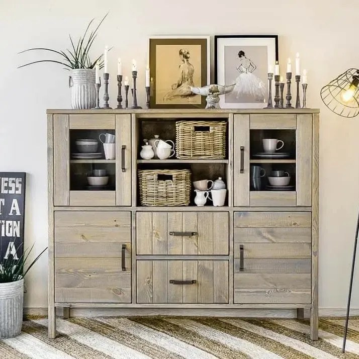 Vysoká rustikálna drevená komoda s vitrínami a 2 zásuvkami 163x47x140 cm