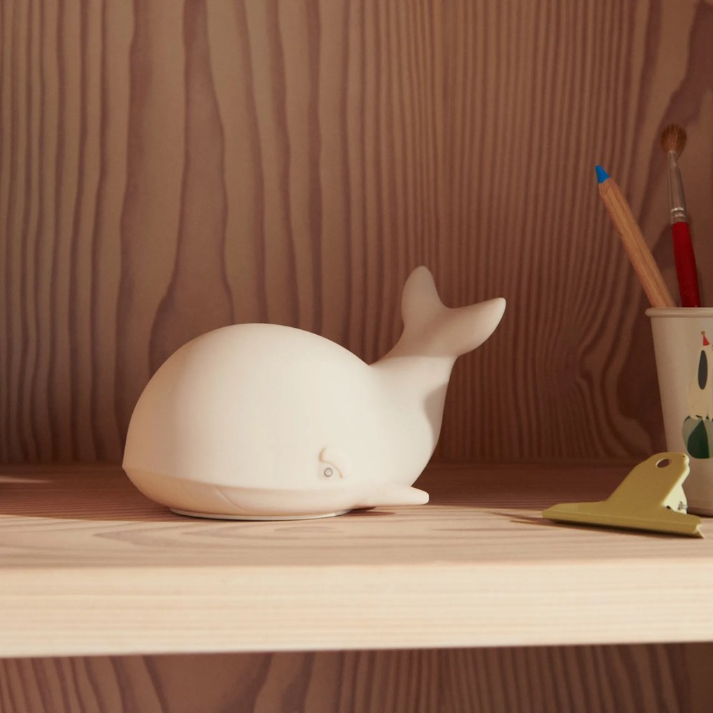 LIEWOOD Detská LED lampička Winston Whale Sandy
