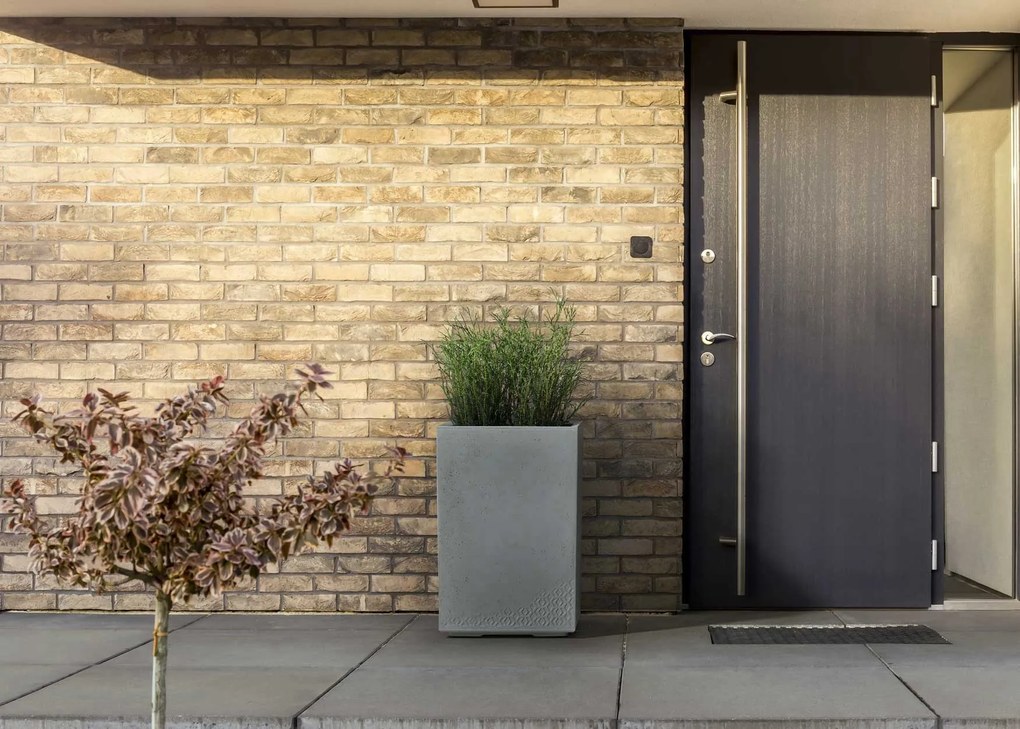 PLASTOVÝ KVETINÁČ NA KOLIESKACH BETONIQUE 60X40X40 CM IMITÁCIA BETÓNU SIVÁ