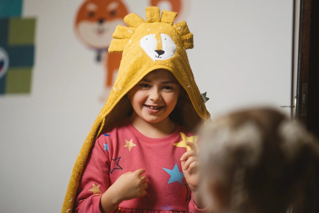 Detská osuška s kapucňou Mr. Lion - 70 x 130 cm