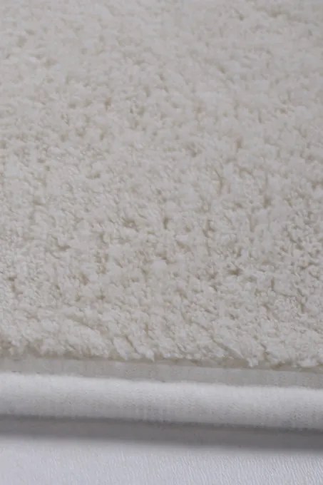 Kúpeľňový koberček Microfiber Bathmat CREAM