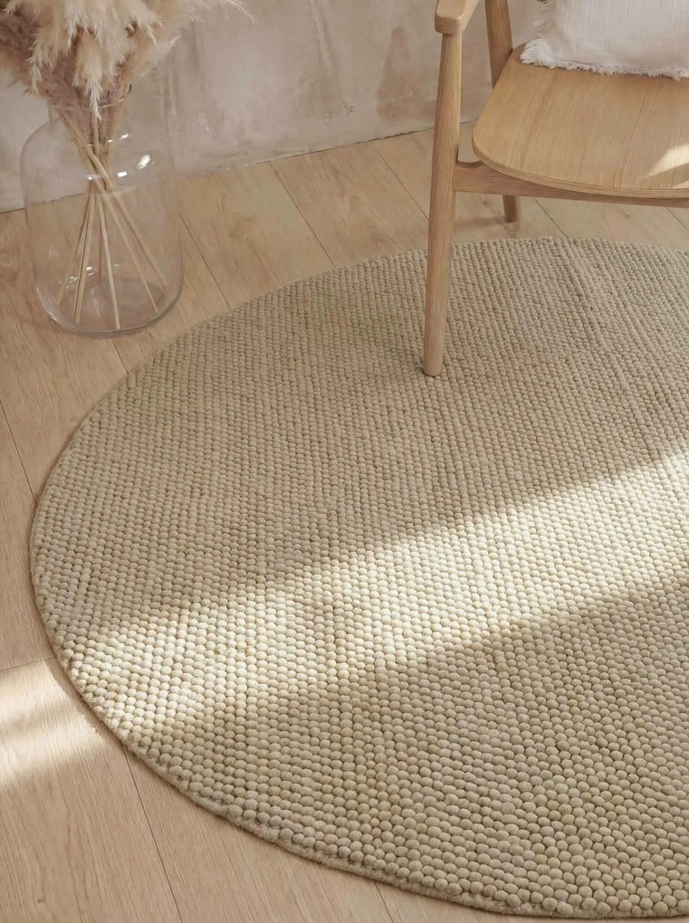 Ted Baker, Kusový koberec Ted Baker Richmond 106367 Beige kruh, 200x200, béžová, detská izba