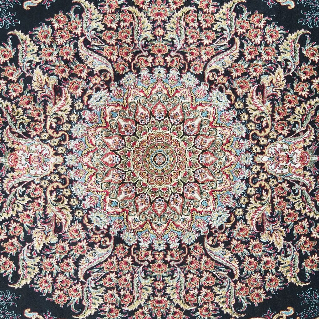 Exkluzívny koberec so štýlovým vzorom