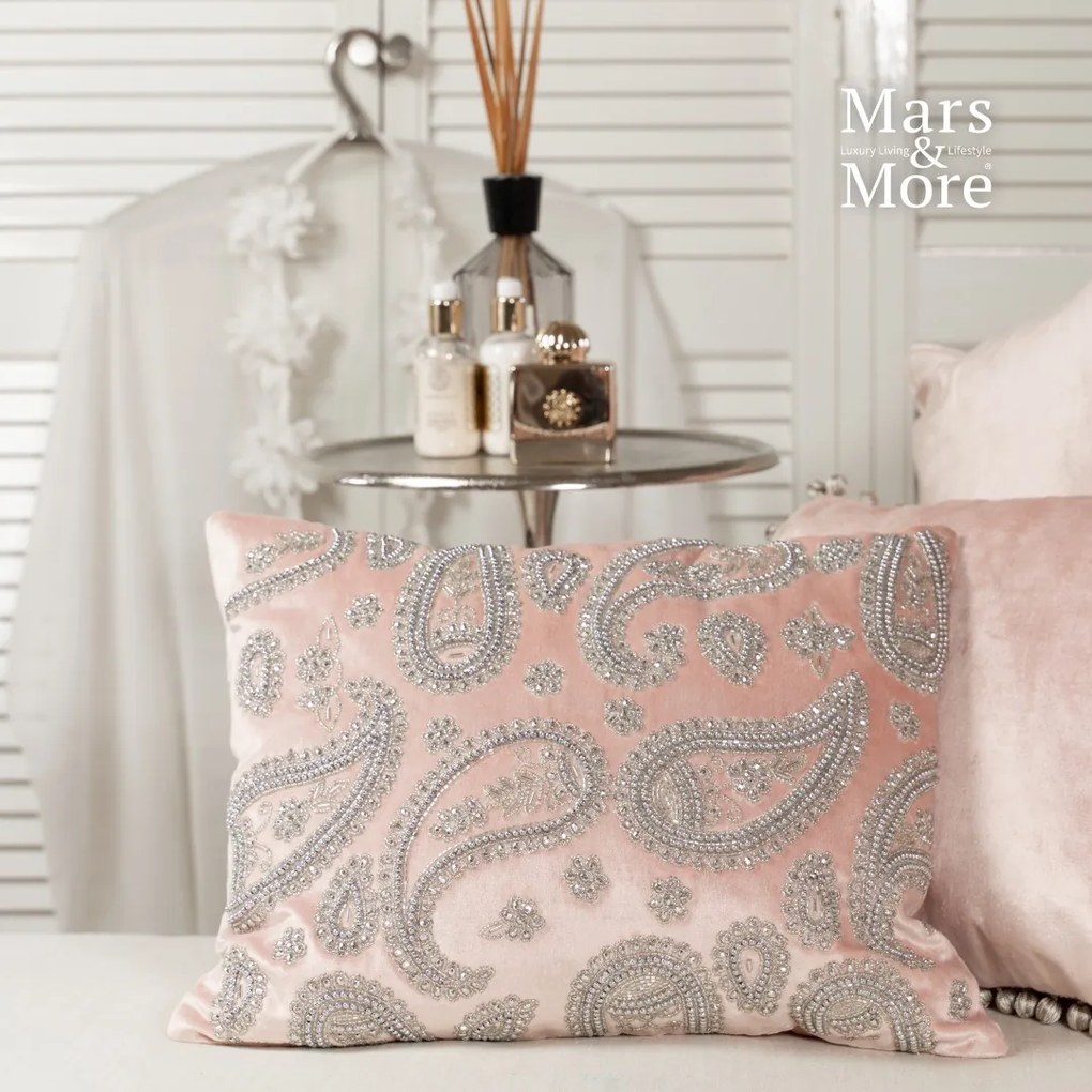 Ružový zamatový vankúš s ornamentmi Paisley - 45*15*35cm