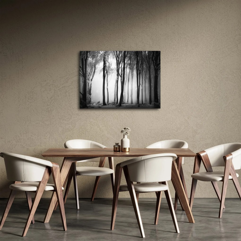 Obraz - Vlk v temnom lese (70x50 cm)