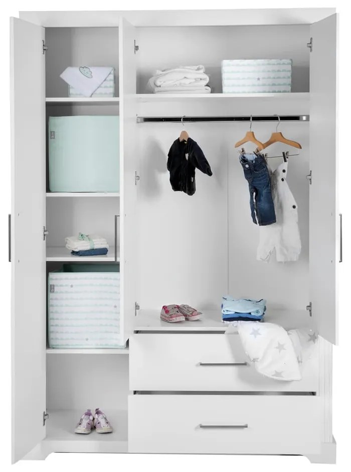Biela detská šatníková skriňa 139x199 cm Maxi – Roba