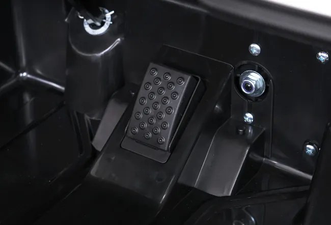 Elektrické autíčko Ford GT čierne