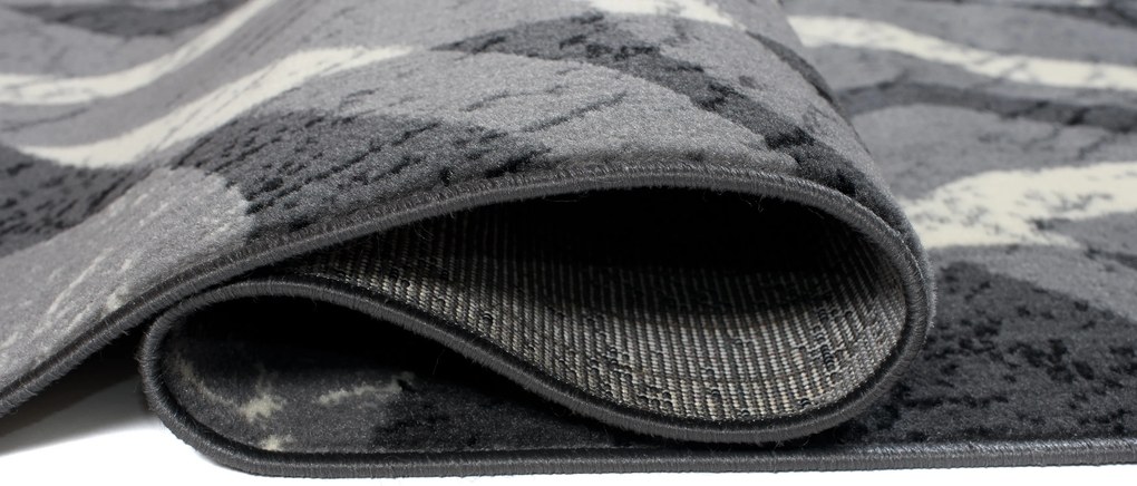 TA Koberec 3707A TMAVO SIVÁ LACNÁ PP CRM Rozmer: 70x300 cm