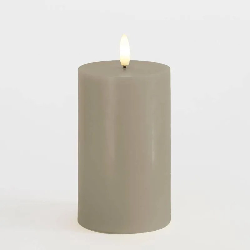 SIRIUS Vosková LED svíčka Sille, světlá šedá, 7,5 x 12,5 cm