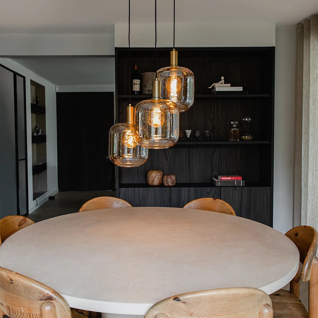 Inteligentné závesné svietidlo čierne s mosadzou a jantárovým sklom 3-svetlá Vrátane 3 Wifi G95 - Zuzanna