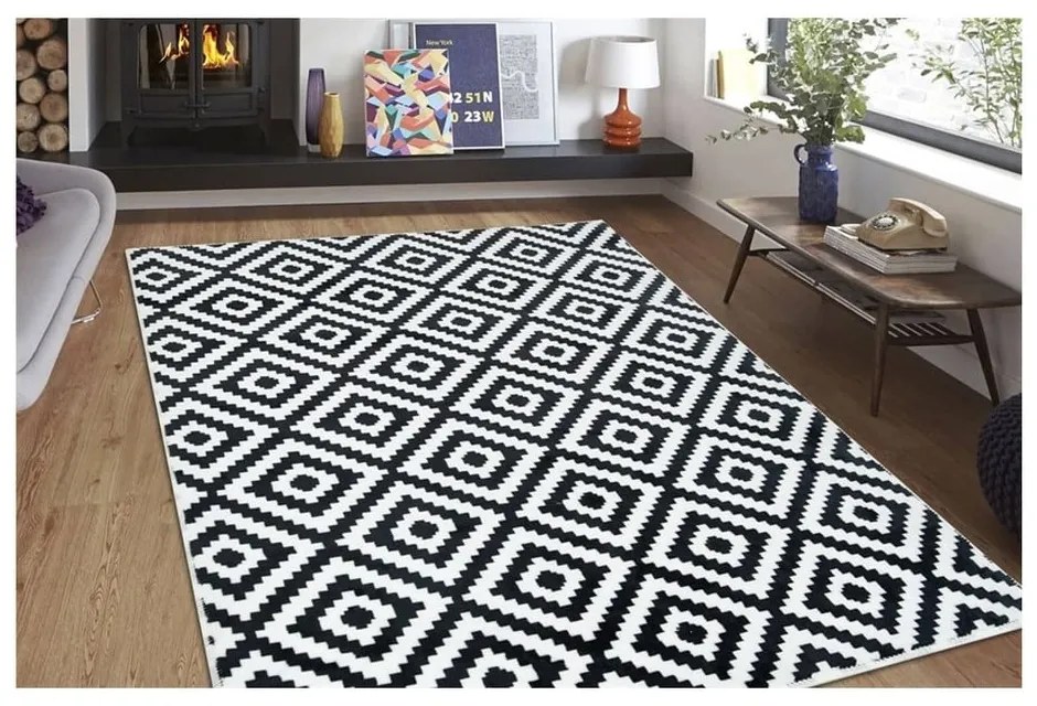 Koberec Armada Piramit, 100 x 150 cm