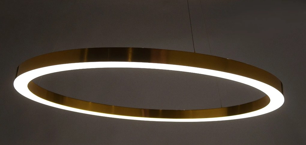 ZÁVĚSNÁ LAMPA KRUH LED XXL PRŮM.100 CM OCEL MOSAZ AKRYL.