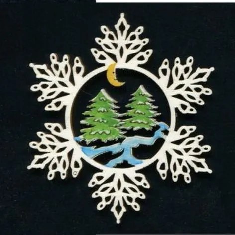 AMADEA Drevená ozdoba farebná vločka so stromami 9 cm