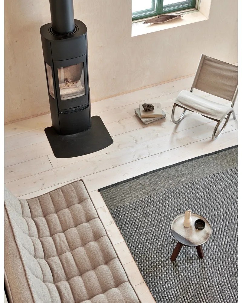 Antracitový vnútorný a vonkajší koberec 140x200 cm Edit Charcoal – Pappelina