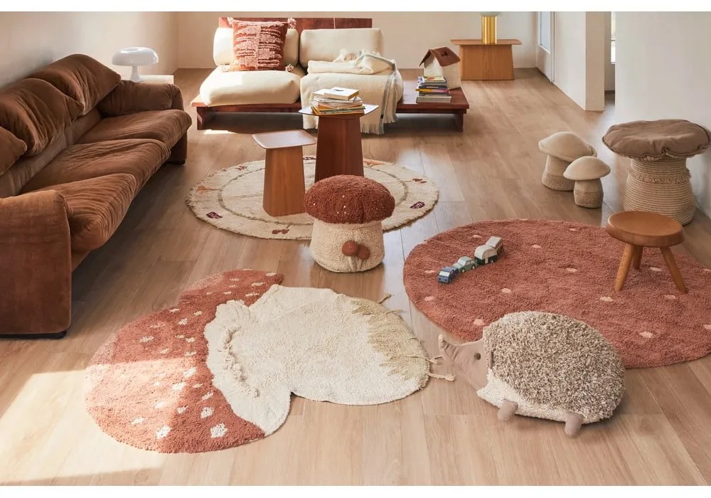 Prateľný ručne tkaný bavlnený detský koberec v tehlovej farbe krémový 120x120 cm Boletus – Lorena Canals