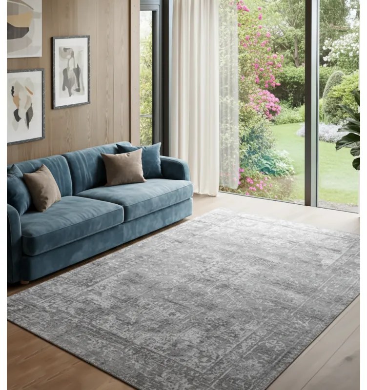 Koberec FALDON 120 x 180 cm z tkanej viskózy