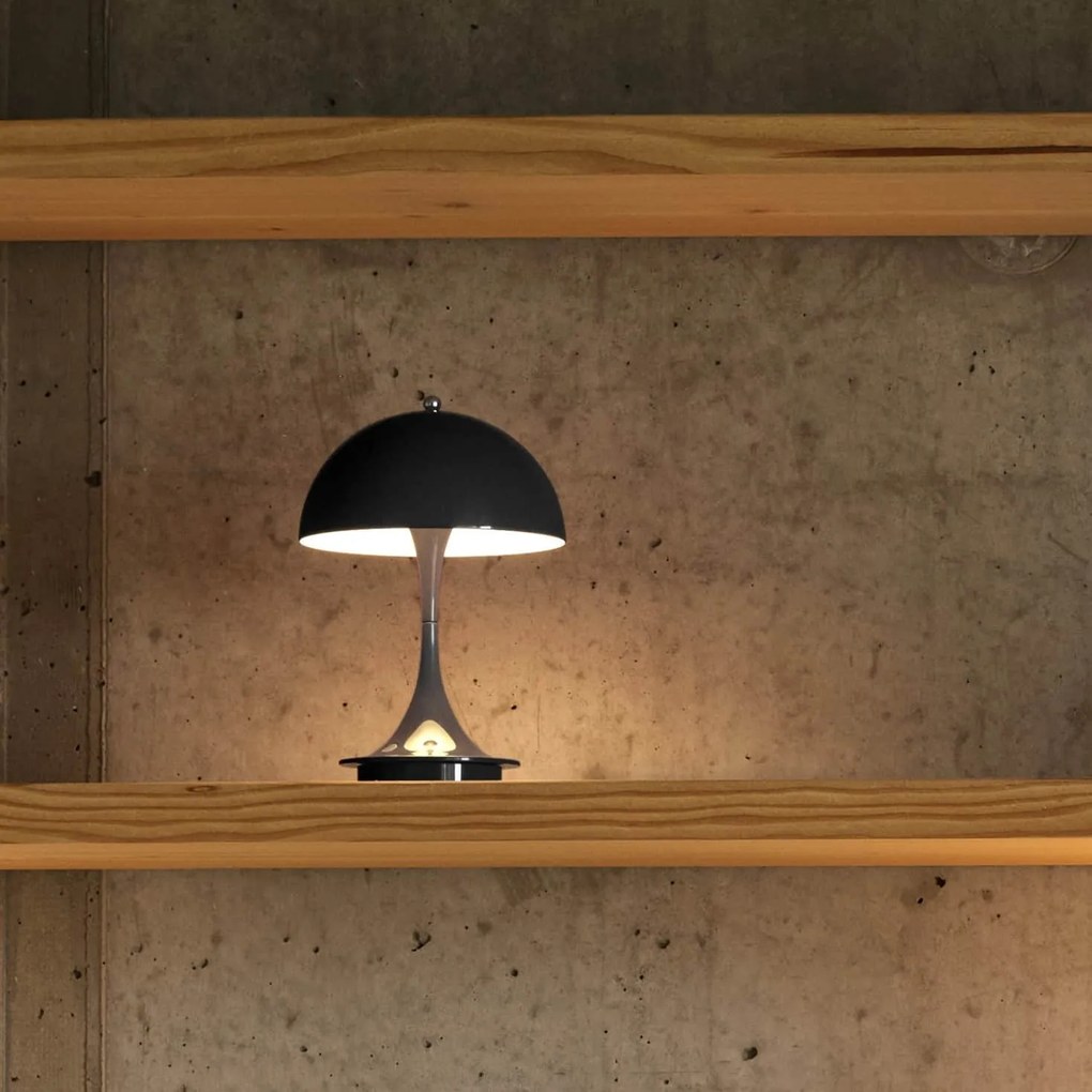 Louis Poulsen Prenosná lampa Panthella 160 V3 Black
