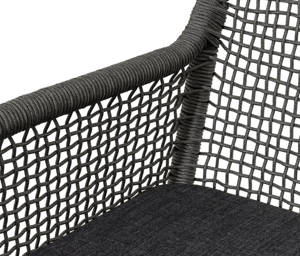 Stolička s vysokým operadlom s textilným výpletom