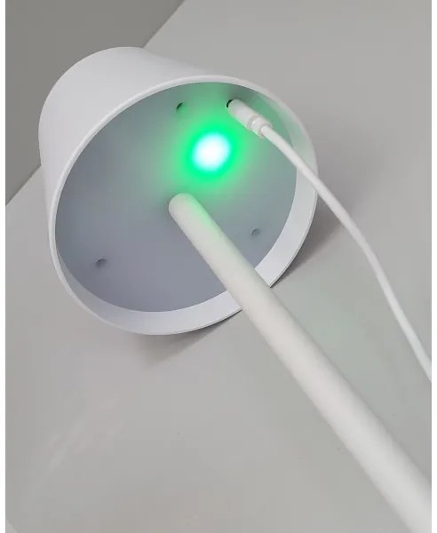 LED dotyková stolná lampa stmievateľná 5W/5V USB 1200 mAh biela