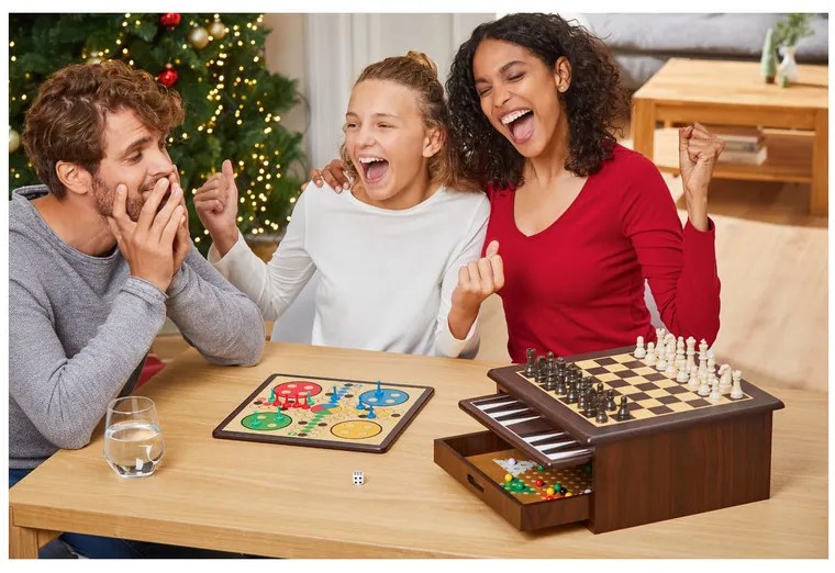 Playtive Spoločenské hry 10 v 1 (100355571)