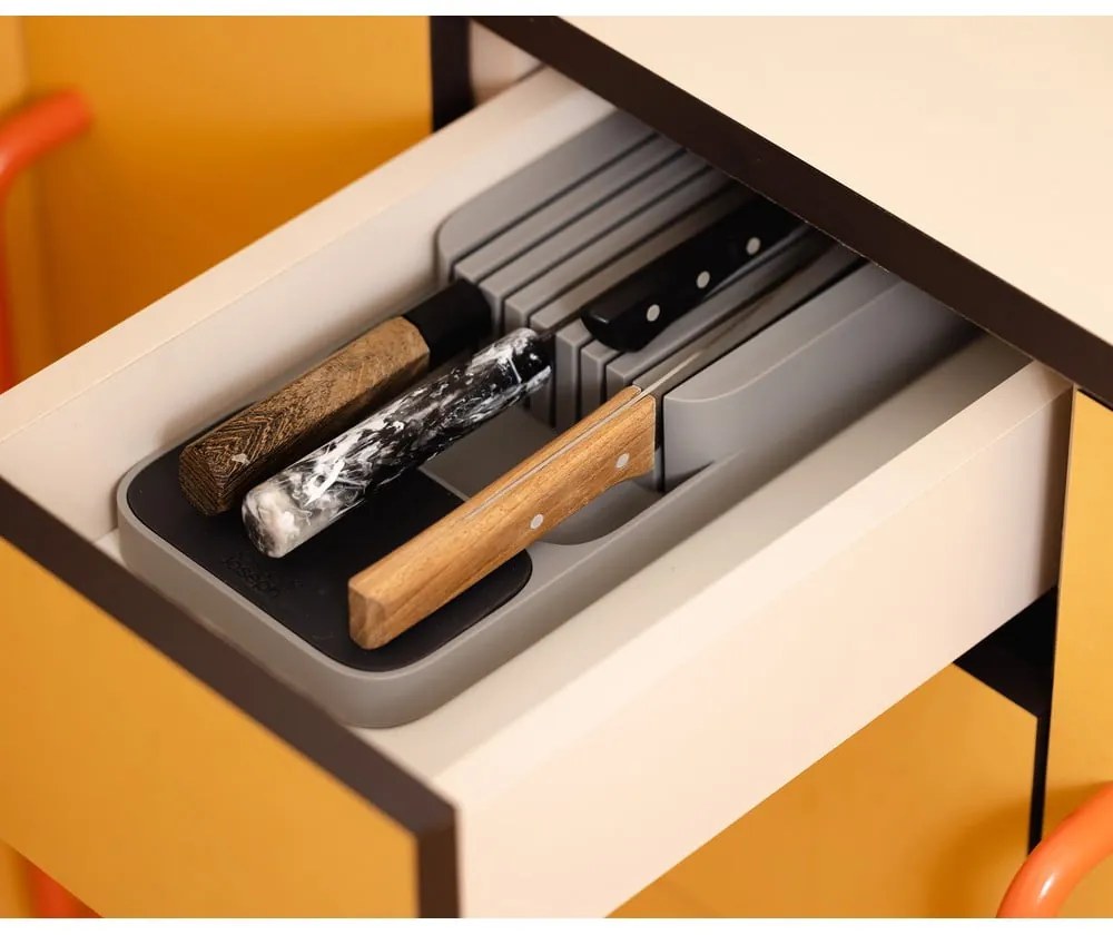 Kompaktné priehradky na nože Joseph Joseph Drawer