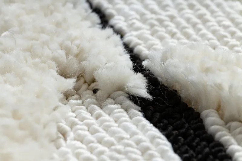 Koberec SEVILLA Y611A mreža, diamanty hnedý / biely, Maroko, Shaggy