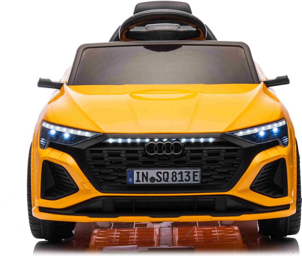 Ramiz Audi SQ8 vozidlo Žltá