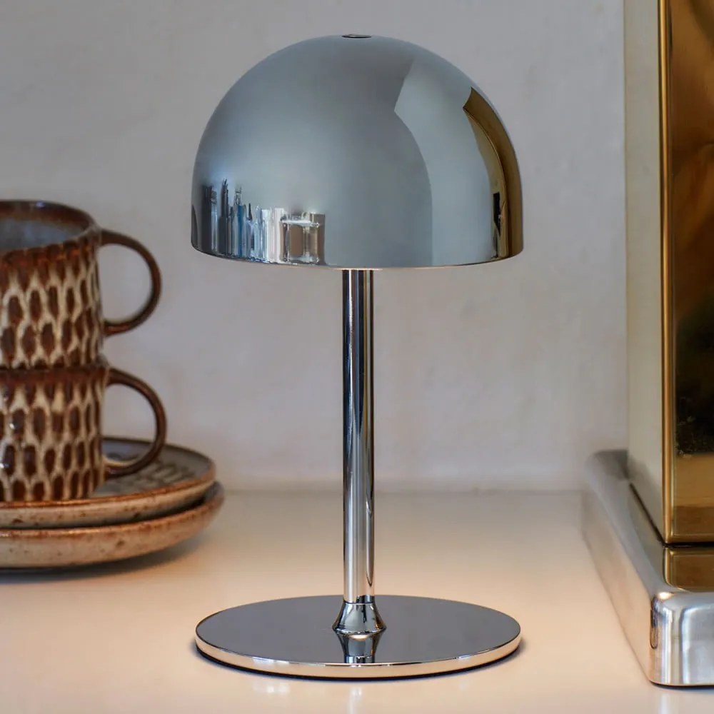 LED stolová lampa na diaľkové ovládanie v striebornej farbe s kovovým tienidlom (výška 22 cm) Tim – Sirius