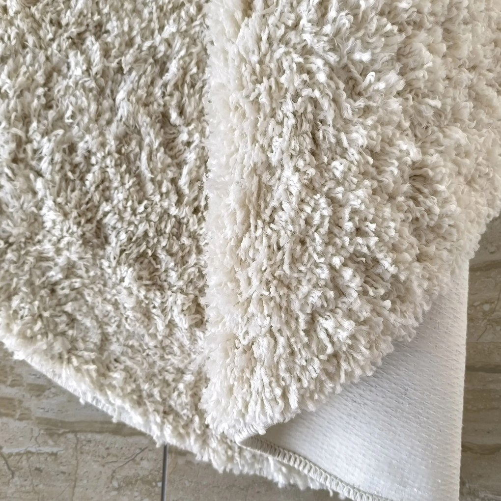 Okrúhly shaggy koberec s dlhým vlasom – krémová farba Camel Rozmer: 60 cm
