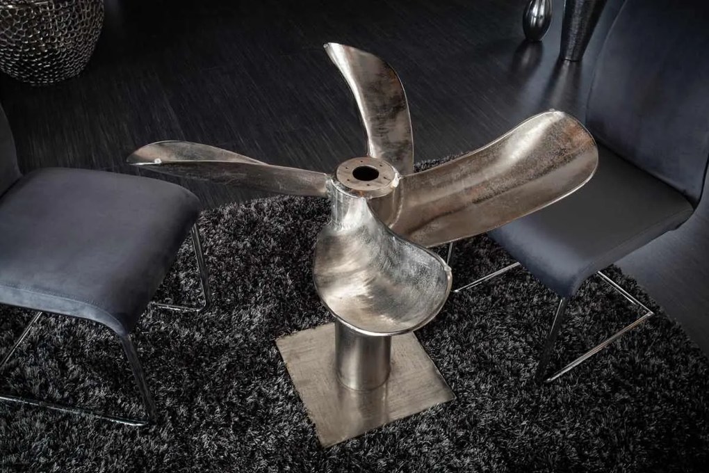 Dizajnový jedálenský stôl Propeller 94 cm strieborný