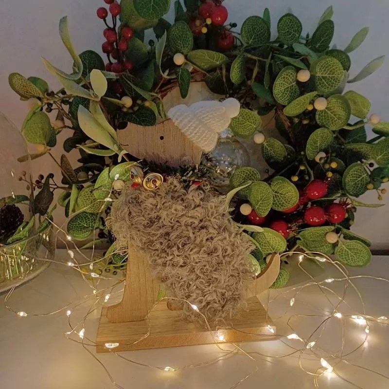 DECOLED Dekorácia, drevený pes, 14,5 x 18,5 cm, sivá