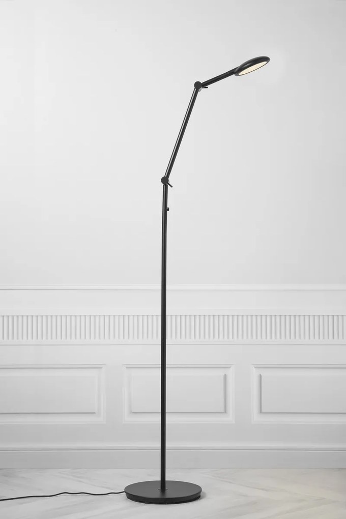 NORDLUX Multifunkčná LED stojacia lampa do spálne BEND, 5 W, teplá biela