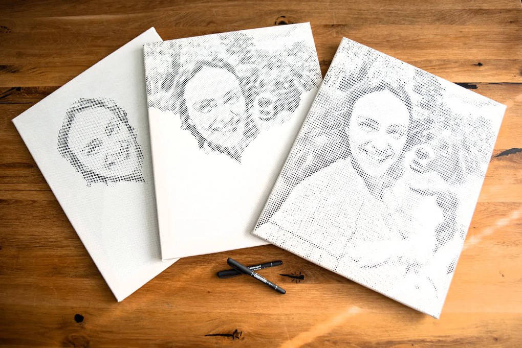 Gario Bodkovanie Vybodkuj si svoju fotku! Rozmery: 50 x 50 cm, Rámovanie: S vnútorným rámom, Farba bodiek: Čierna